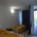 Hotel Neva