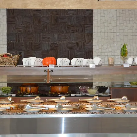 Hotel Neva 2*